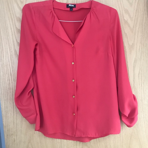 Top - Picture 2 of 6